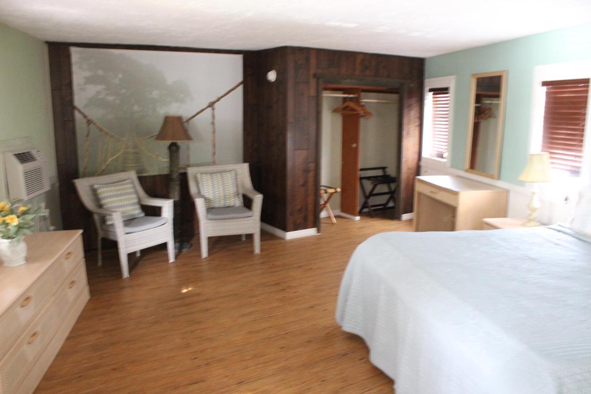 Shoreline Suites & Cabana Cottages - Beachfront Daytona Beach Chambre photo