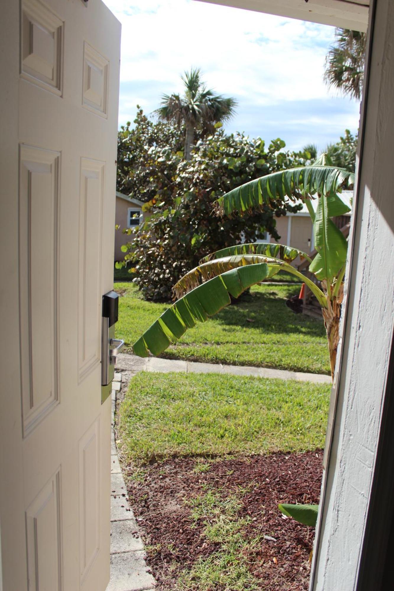 Shoreline Suites & Cabana Cottages - Beachfront Daytona Beach Chambre photo